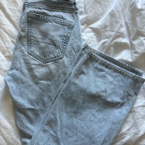 American Eagle Outfitters Wide straight leg Jeans SIZE 00P